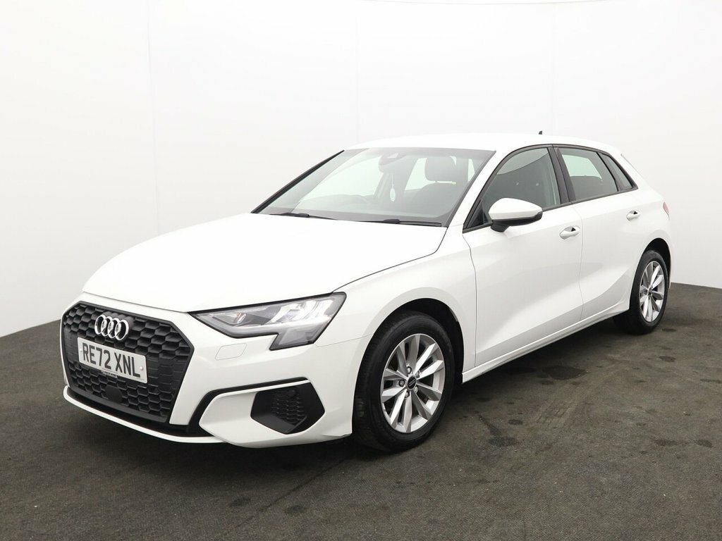 Audi A3 1L Technik RE72XNL White #3