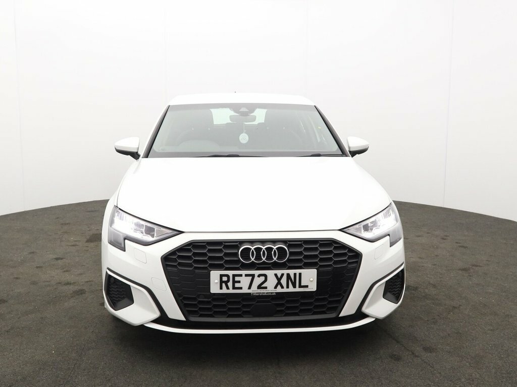 Audi A3 1L Technik RE72XNL White #2