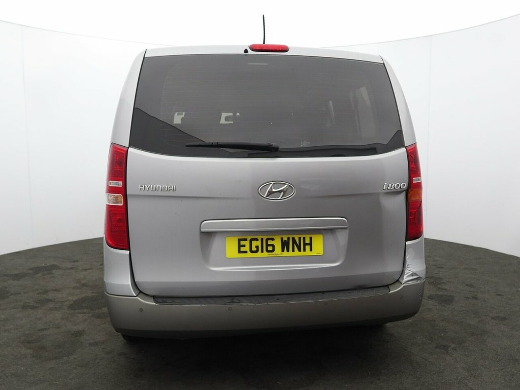 Hyundai I800 2.5L Se Silver #6