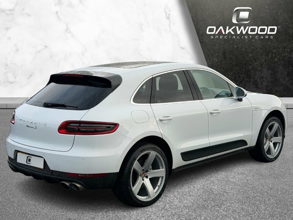 Porsche Macan 3L S CN66TVP White #2