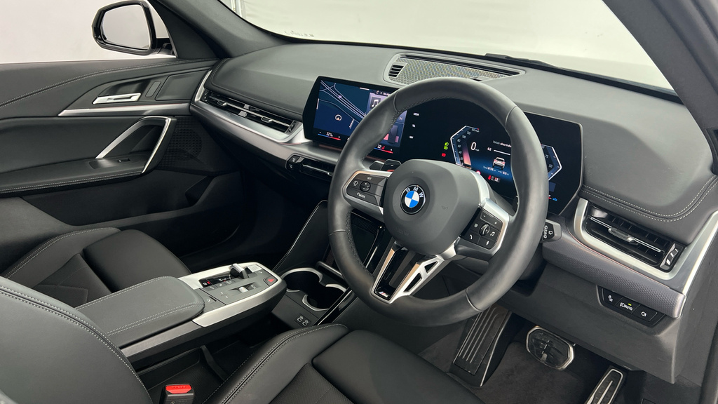 BMW X1 Suv YH25SCZ White #6
