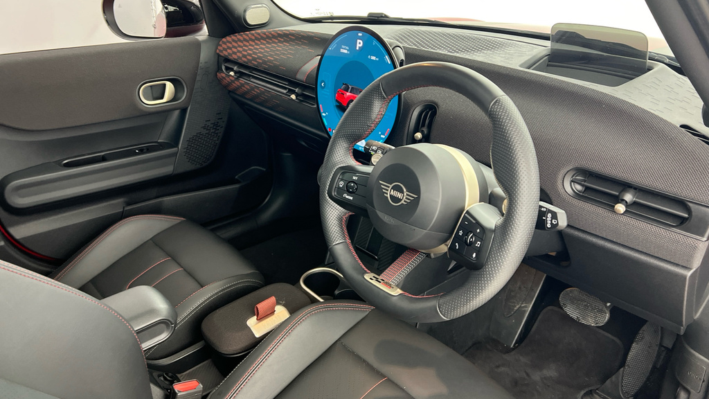 Mini Hatch Hatchback YE74OVR Red #6