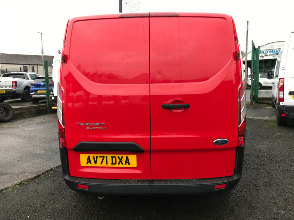 Ford Transit Custom 2.0 Ecoblue 130Ps Low Roof Leader Van AV71DXA Red #6