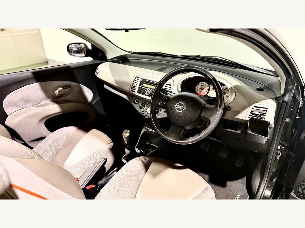 Nissan MICRA C+C 1.6 16V Acenta Red #23