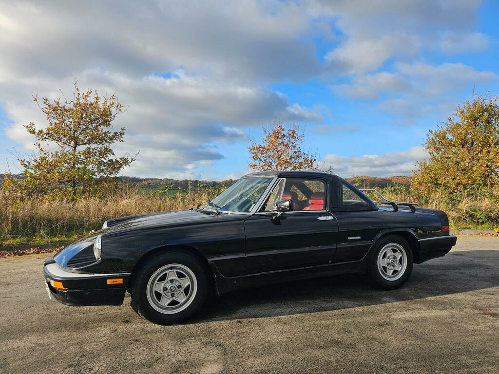 Alfa Romeo Spider Convertible Hardtop Black