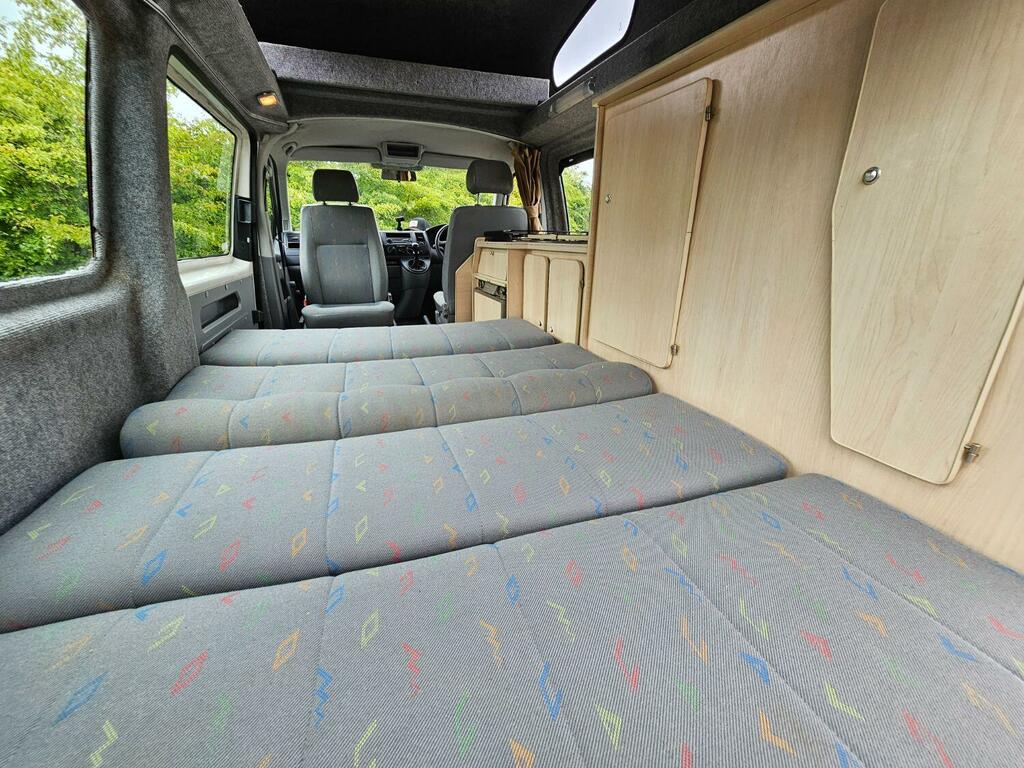 Volkswagen Campervan Mpv Black #8