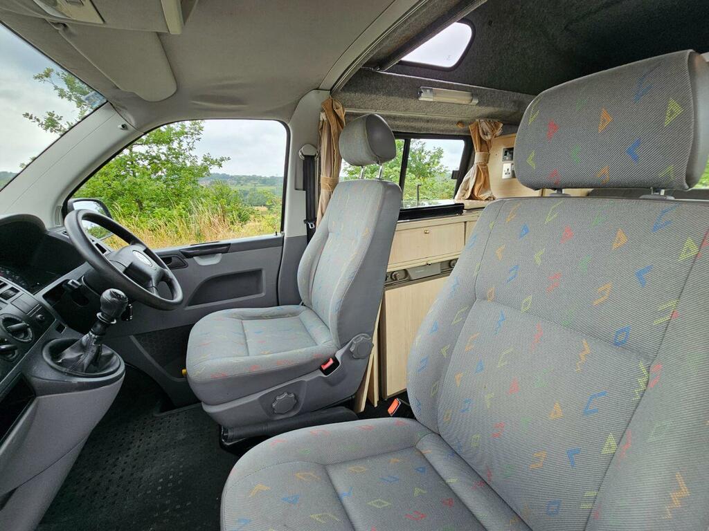 Volkswagen Campervan Mpv Black #17
