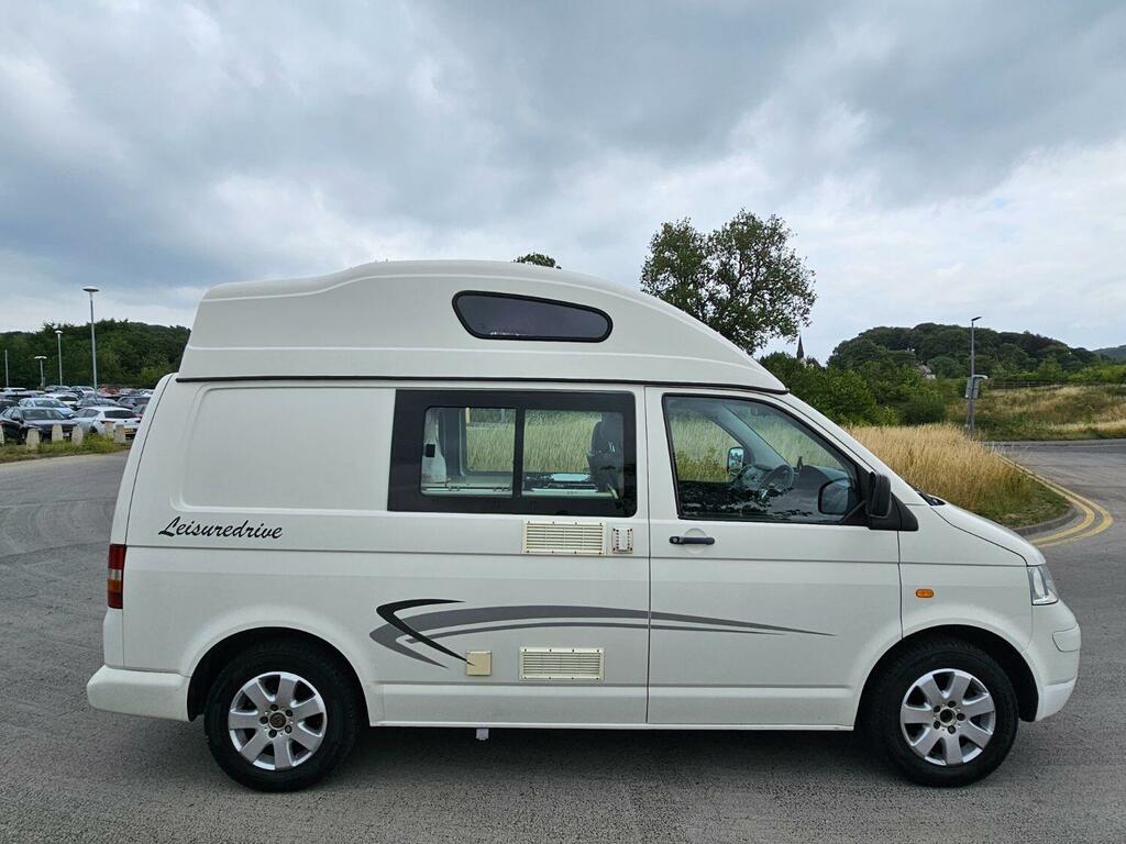 Volkswagen Campervan Mpv Black #13