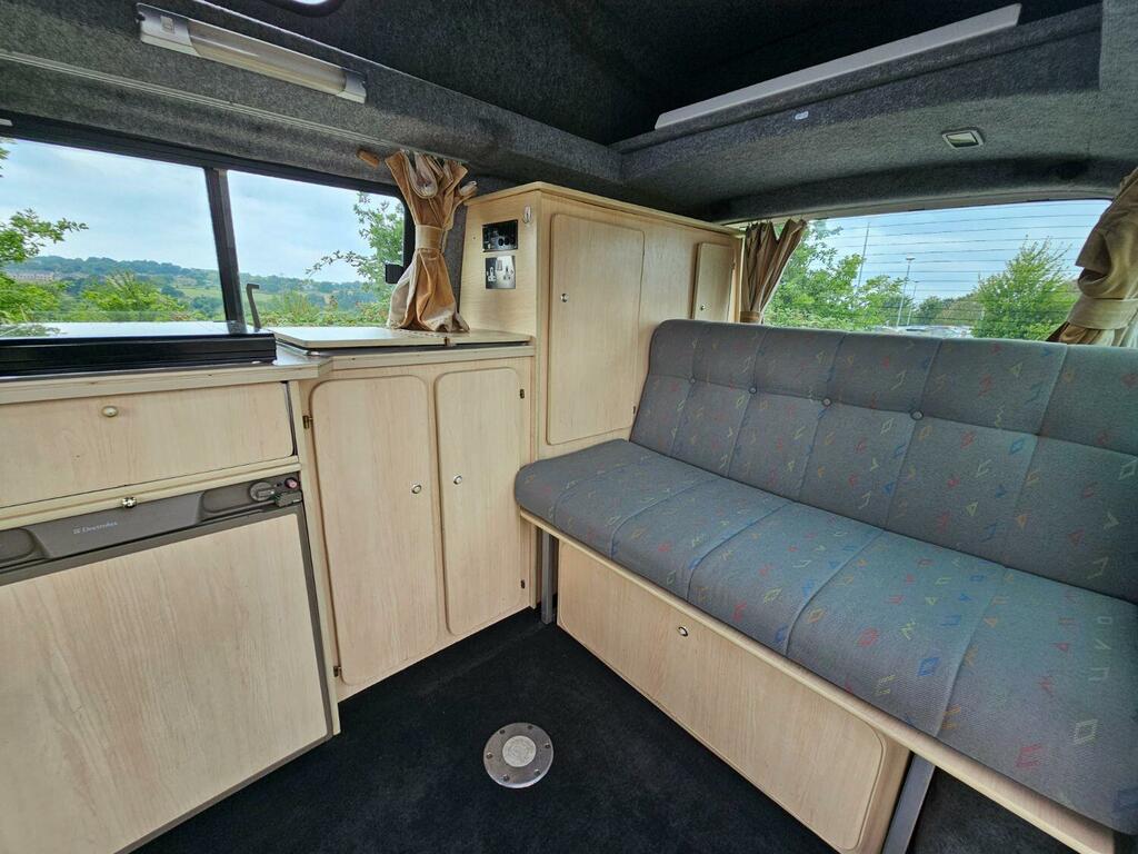 Volkswagen Campervan Mpv Black #18