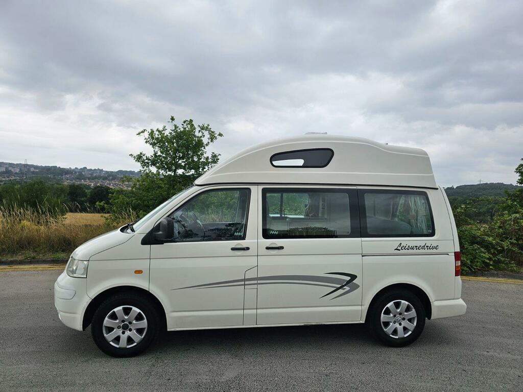 Volkswagen Campervan Mpv Black #10