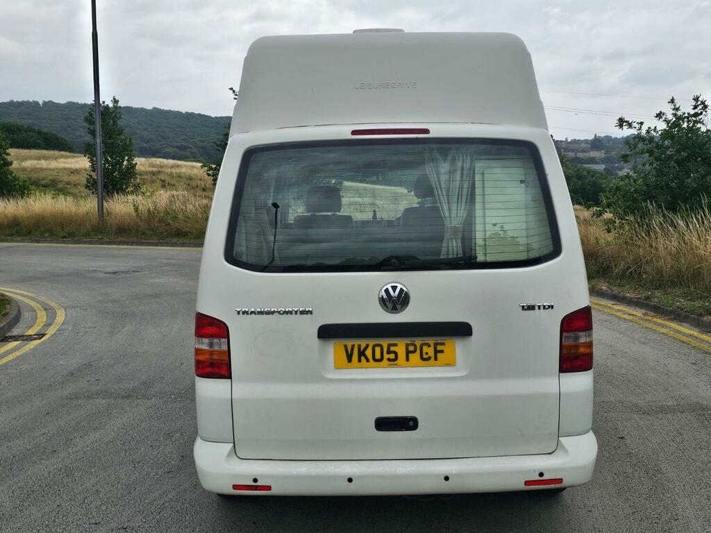 Volkswagen Campervan Mpv Black #14