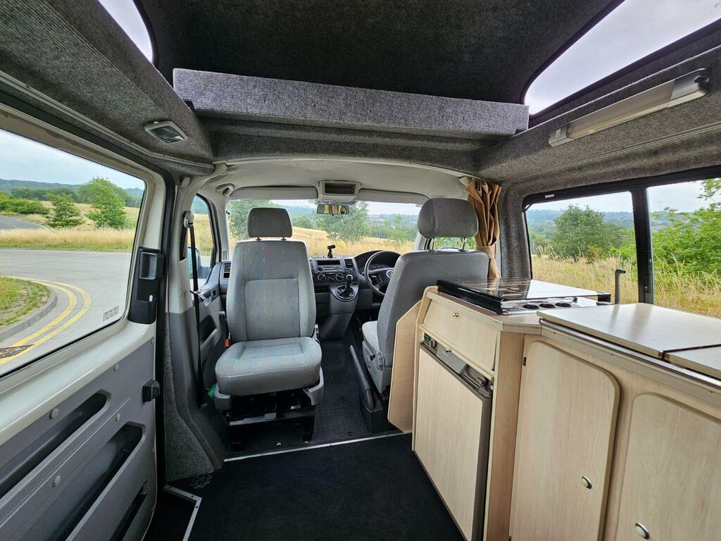 Volkswagen Campervan Mpv Black #16