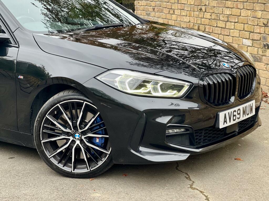 BMW 1 Series Hatchback 2.0 118D M Sport 2019 AV69MUW Black #6