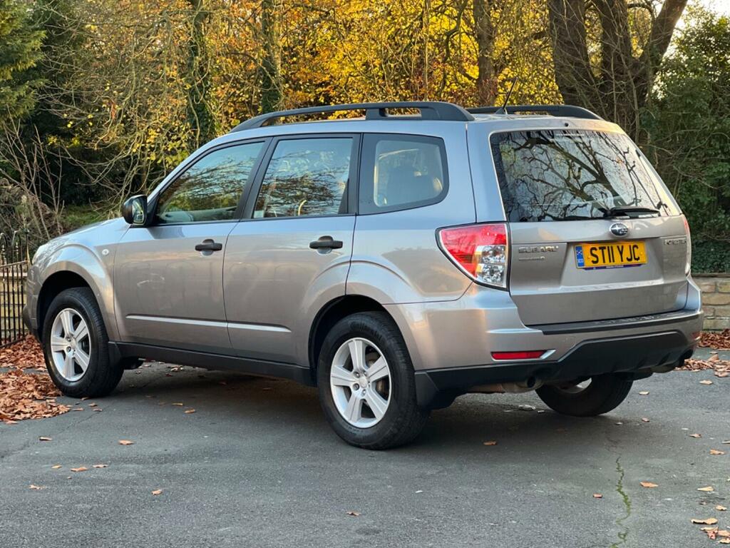 Subaru Forester Suv 2.0 X 2011 ST11YJC Grey #4