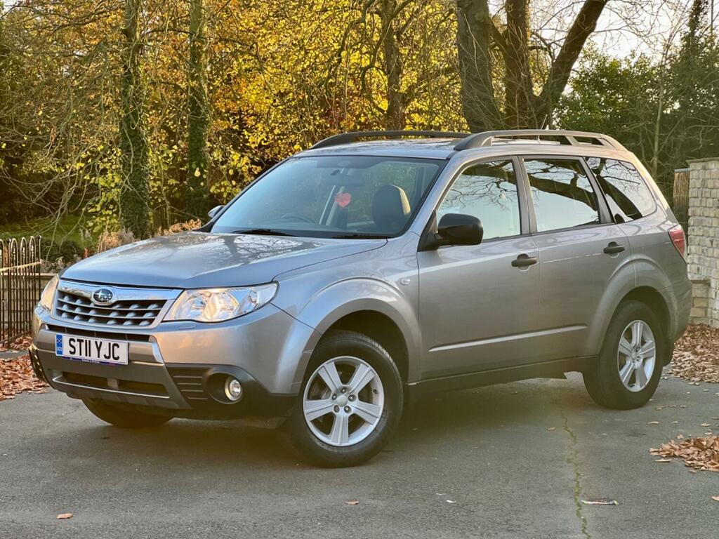 Subaru Forester Suv 2.0 X 2011 Grey