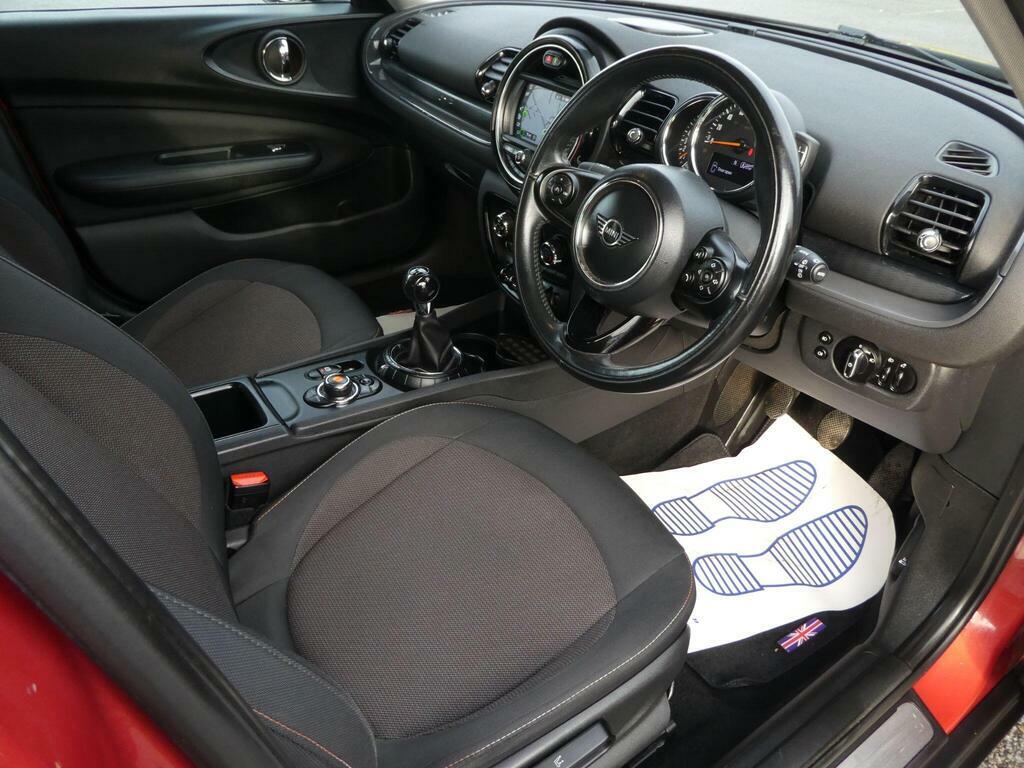 Mini Clubman 1.5 Cooper Classic Euro 6 S S FE69RXP Red #5