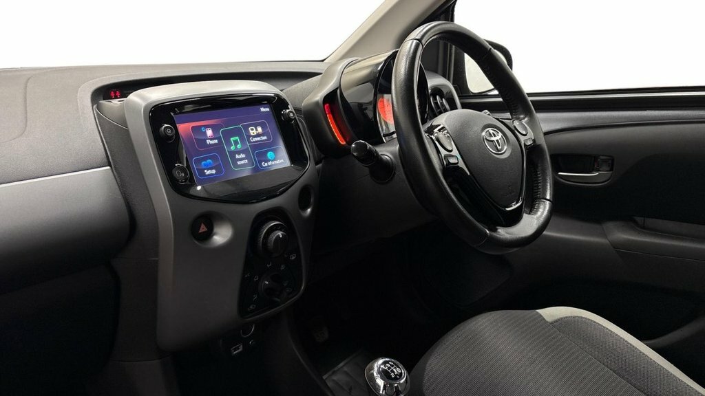Toyota Aygo 1L X-play FG71GZM Grey #3