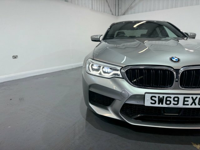 BMW M5 4.4 V8 Gpf Saloon Steptronic Xdrive Eur SW69EXG Grey #6