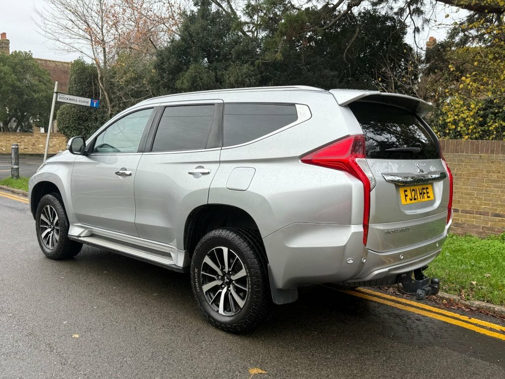 Mitsubishi Shogun Sport 2.4L 4 FJ21HFE Silver #6