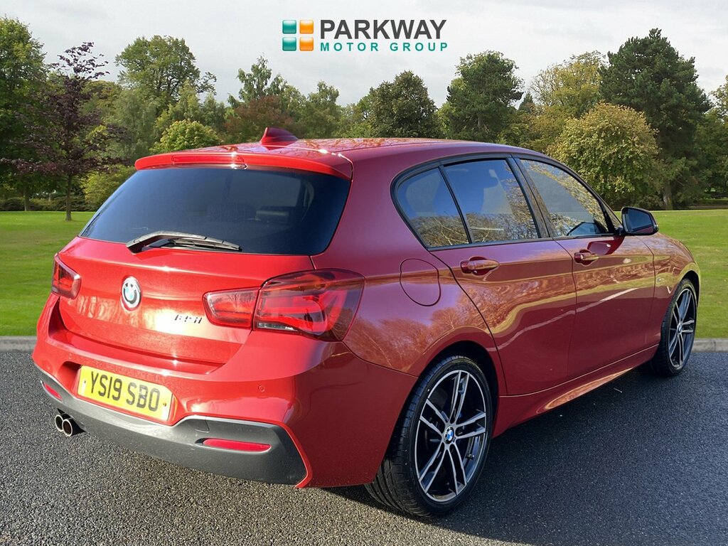 BMW 1 Series Hatchback YS19SBO Red #4