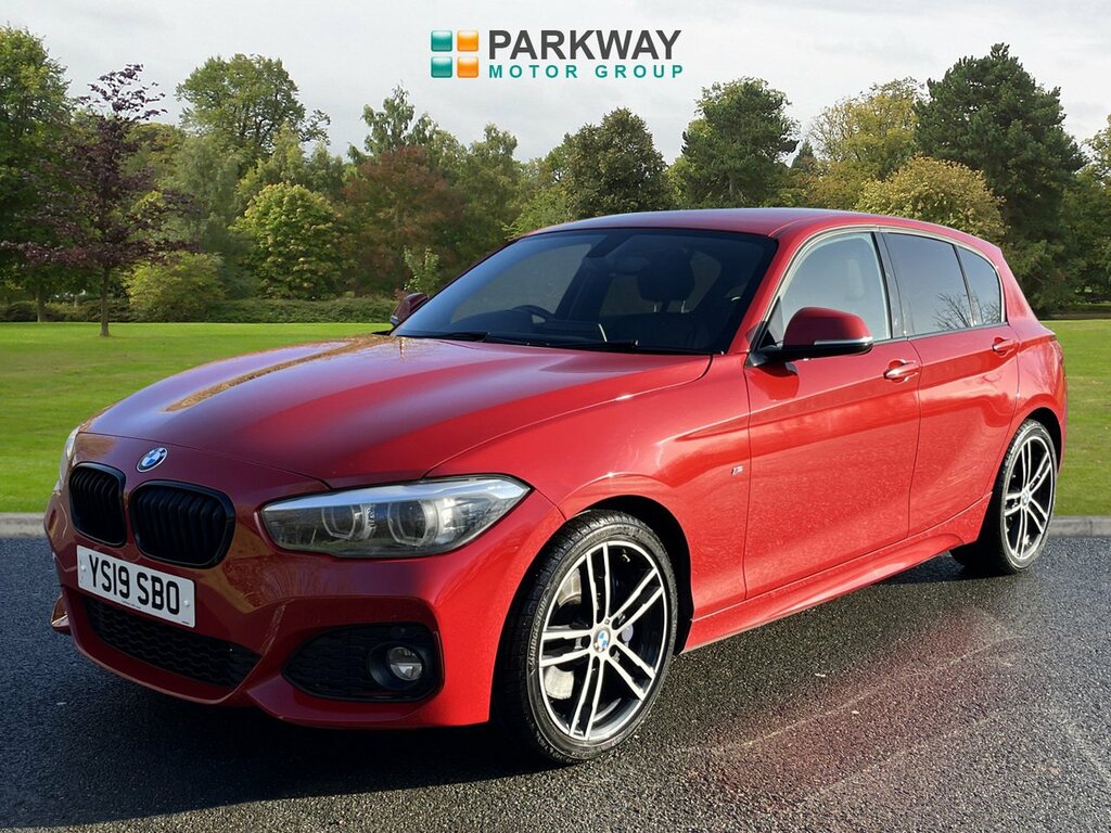 BMW 1 Series Hatchback YS19SBO Red #3