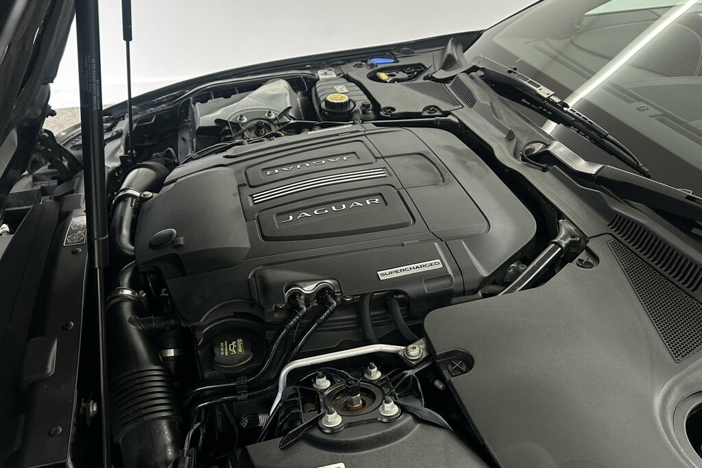 Jaguar XKR 5.0 Supercharged Con Blue #29