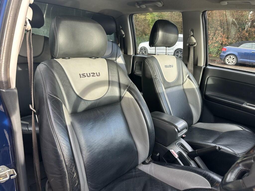 Isuzu Rodeo 3.0 Td Denver Max Le 161 Bhp Silver #14