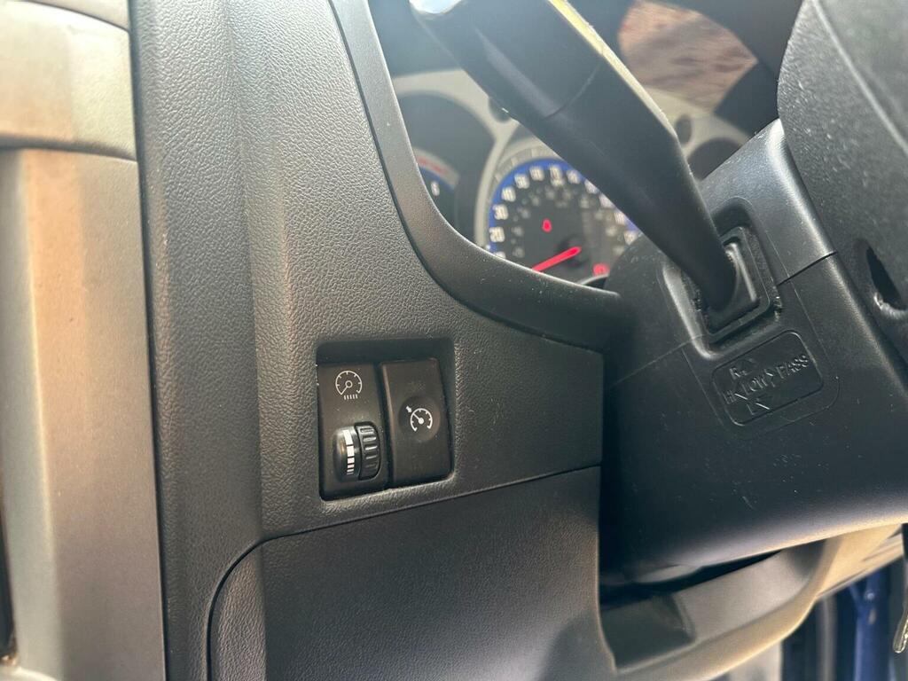 Isuzu Rodeo 3.0 Td Denver Max Le 161 Bhp Silver #21