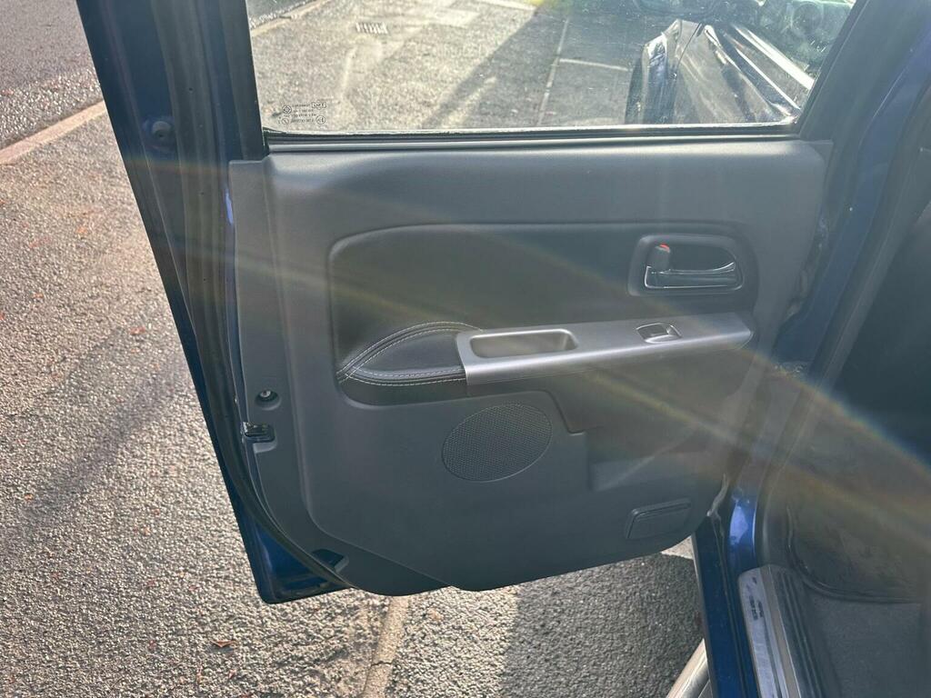 Isuzu Rodeo 3.0 Td Denver Max Le 161 Bhp Silver #30