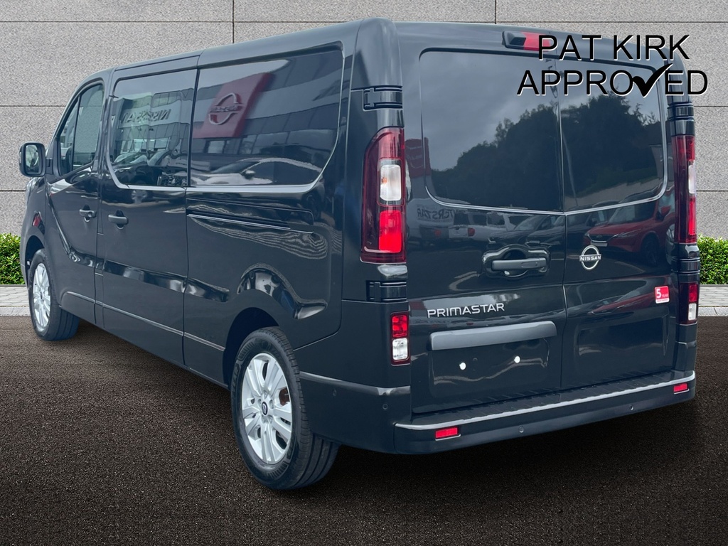 Nissan Primastar 2.0 Dci 150Ps H1 Tekna Crew Van Black #2