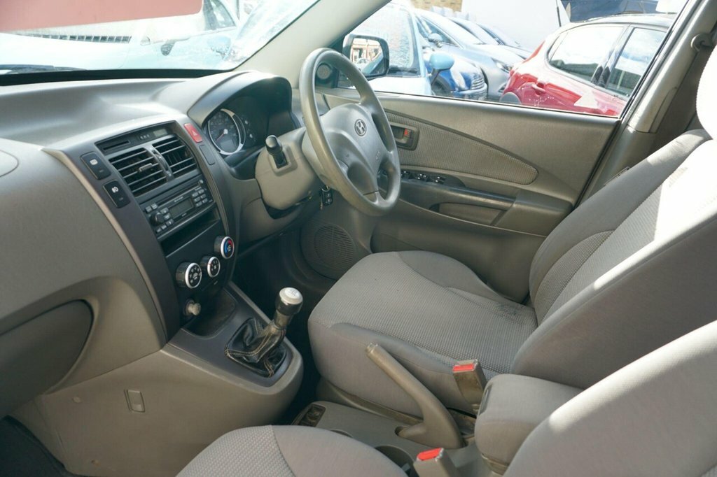 Hyundai Tucson   #15