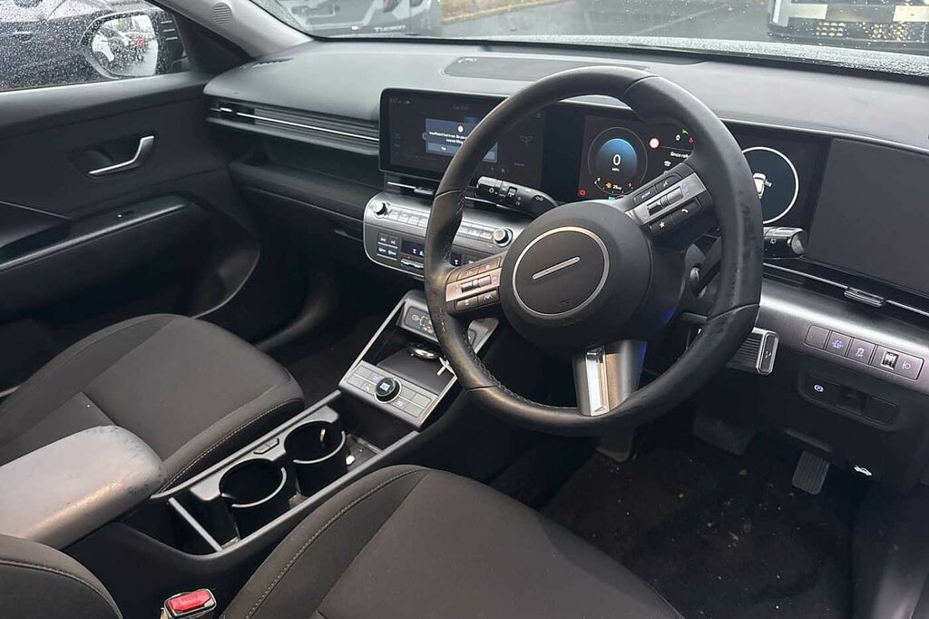 Hyundai Kona 1.6 Hybrid 129 Advance Dct BN75HJF Black #6