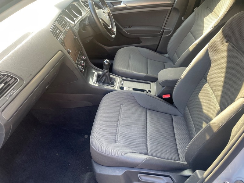 Volkswagen Golf Se Navigation Tsi Bluemotion PK67MYU Silver #6
