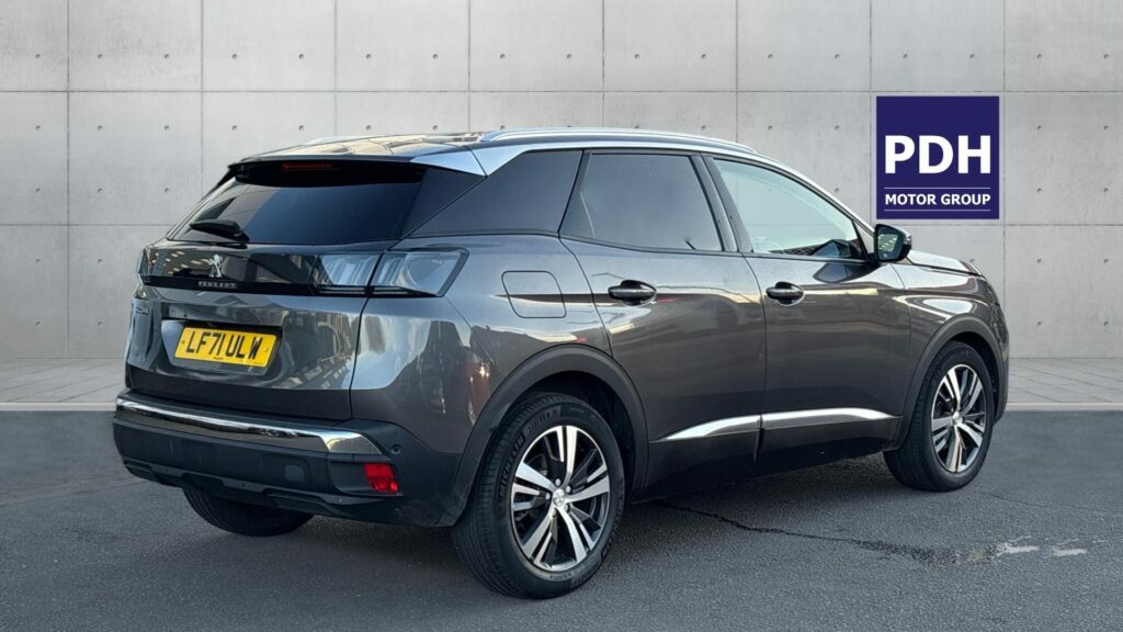 Peugeot 3008 1.2 Puretech Allure Premium Grey #2