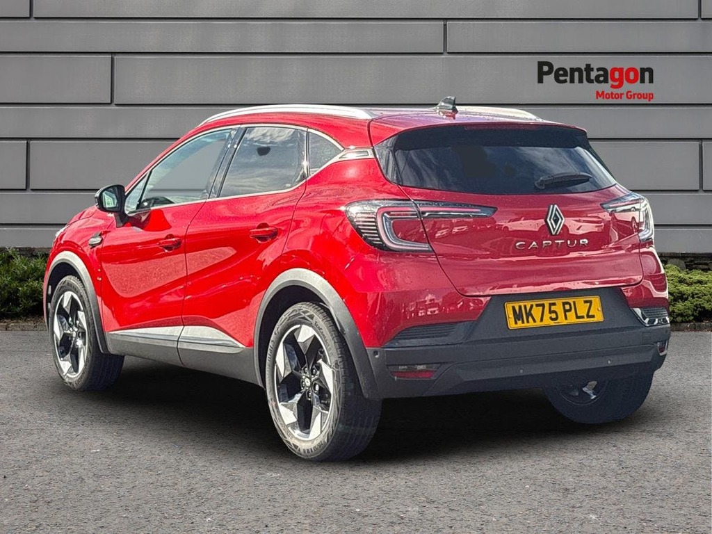 Renault Captur 1.0 Tce Techno Suv Euro 6 Ss MK75PLZ Red #2