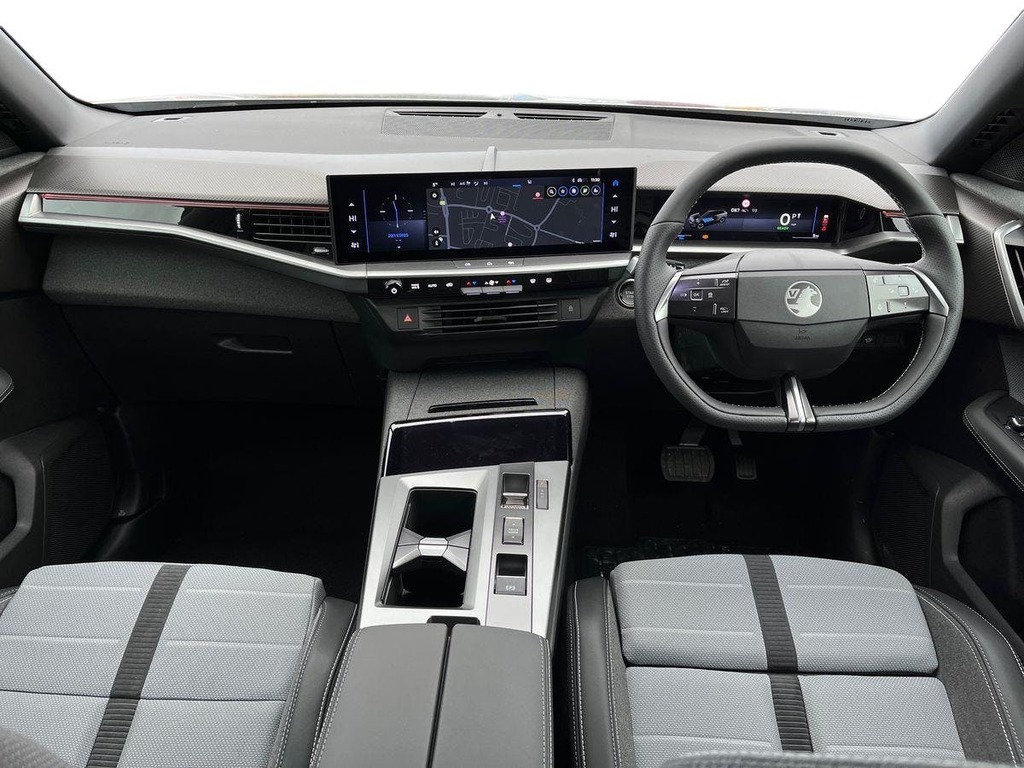 Vauxhall Grandland 73Kwh Gs Suv 213 Ps FG75VND Silver #6