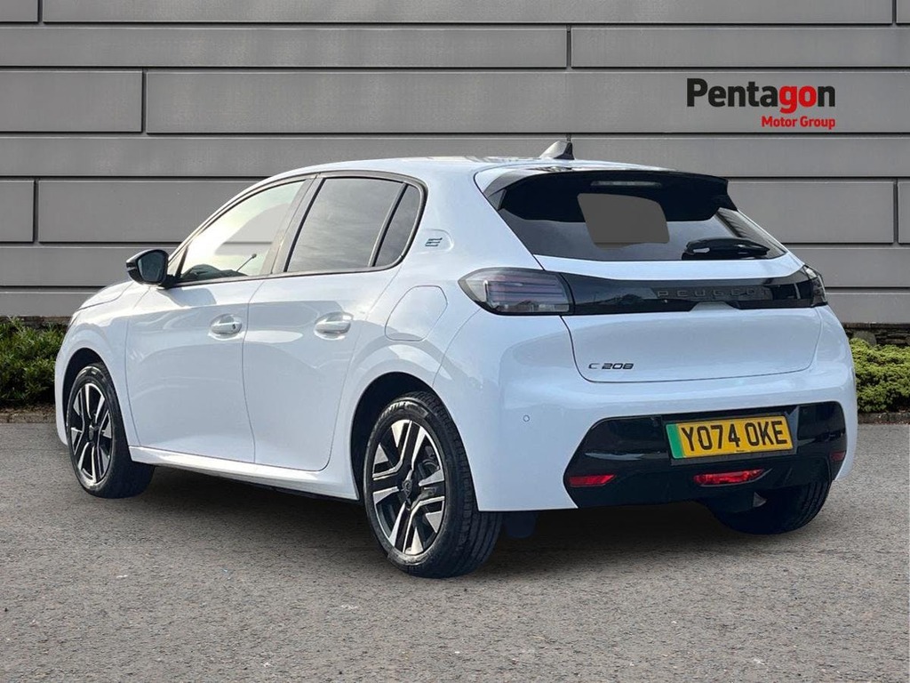 Peugeot e-208 50Kwh Allure Hatchback 7.4Kw Ch YO74OKE White #2