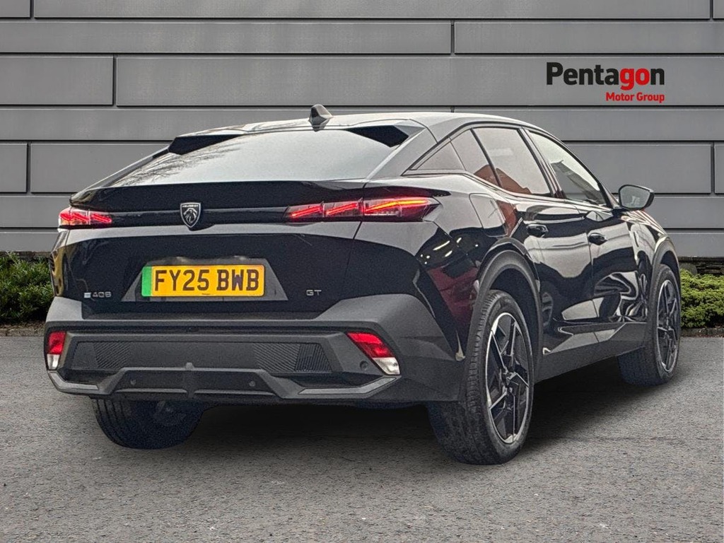 Peugeot 408 58Kwh Gt Fastback 210 Ps FY25BWB Black #4
