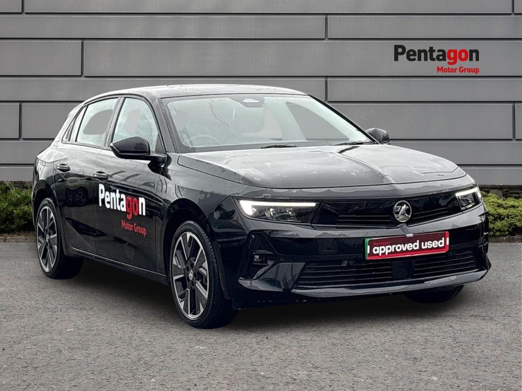 Vauxhall Astra 54Kwh Design Hatchback 156 Ps Black