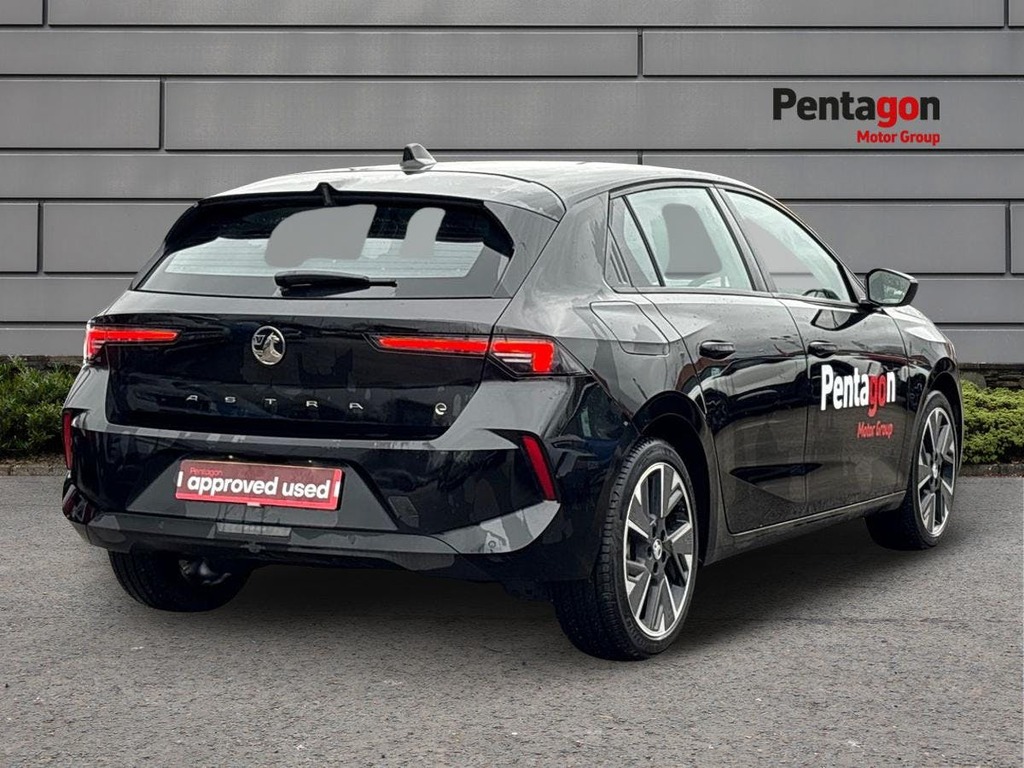 Vauxhall Astra 54Kwh Design Hatchback 156 Ps MK74ZLE Black #4