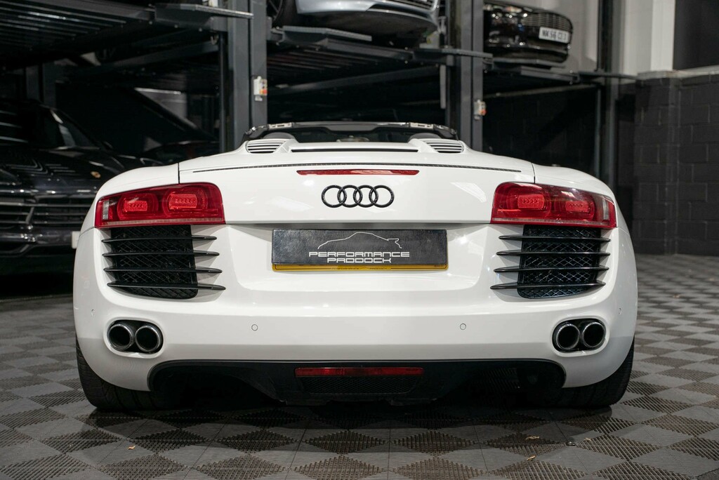 Audi R8 Spyder V8 Quattro 4Wd  #3