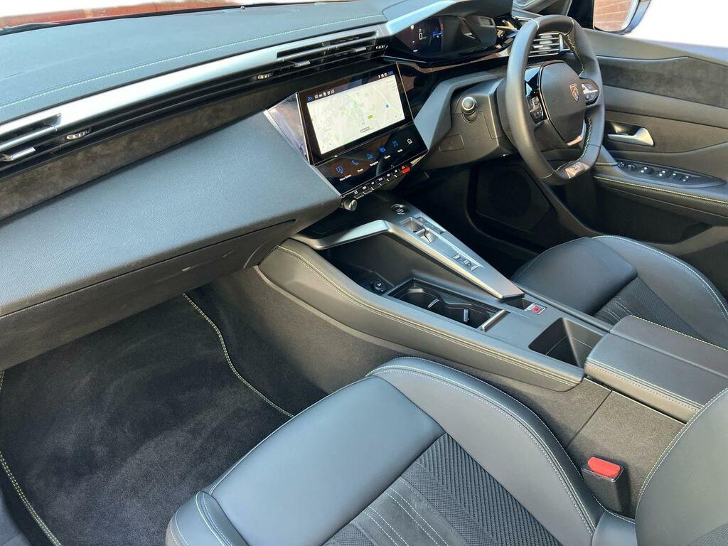 Peugeot 308 115Kw Gt 54Kwh Red #6