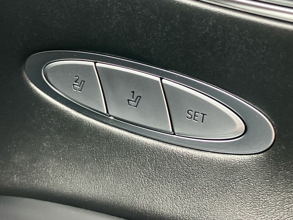Genesis 77.4Kwh, Dual Motor Sport Suv Silver #41