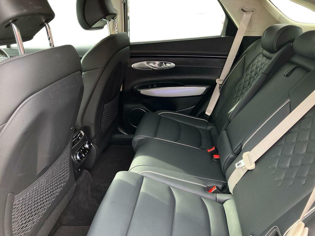 Genesis 77.4Kwh, Dual Motor Sport Suv Silver #19