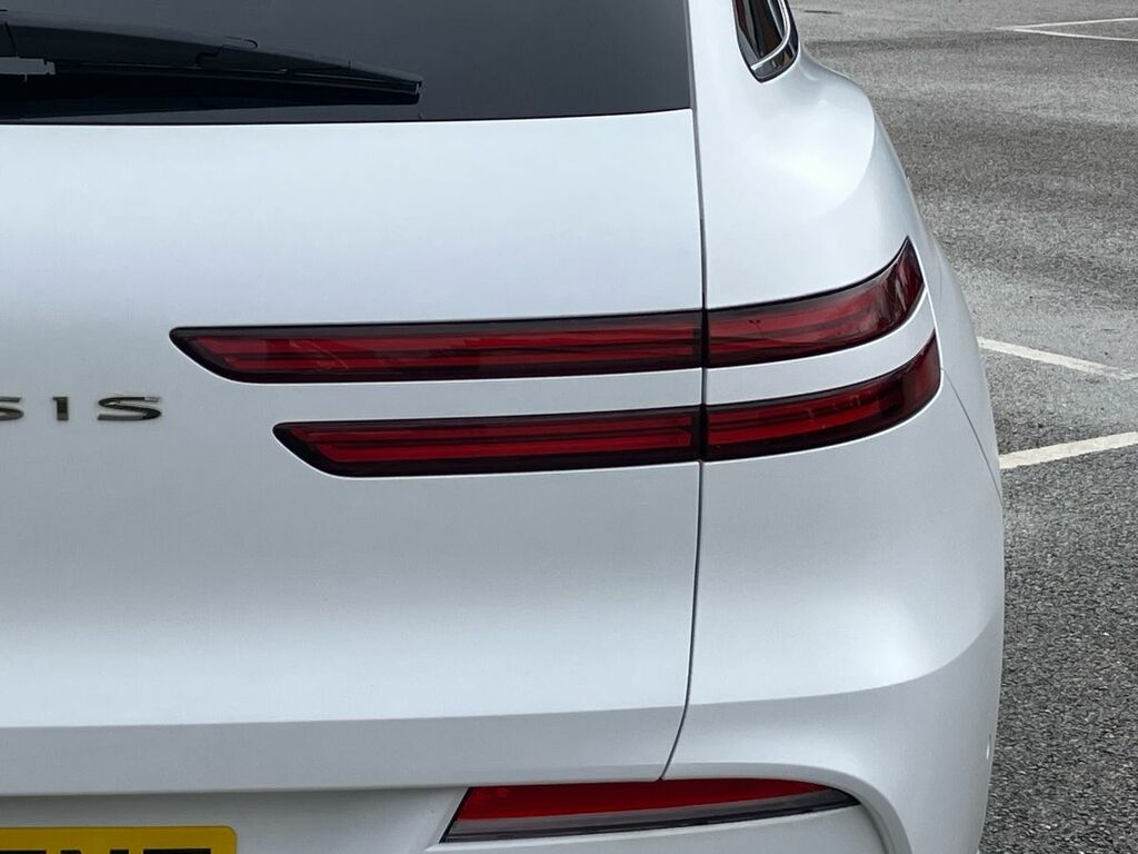 Genesis 77.4Kwh, Dual Motor Sport Suv Silver #26