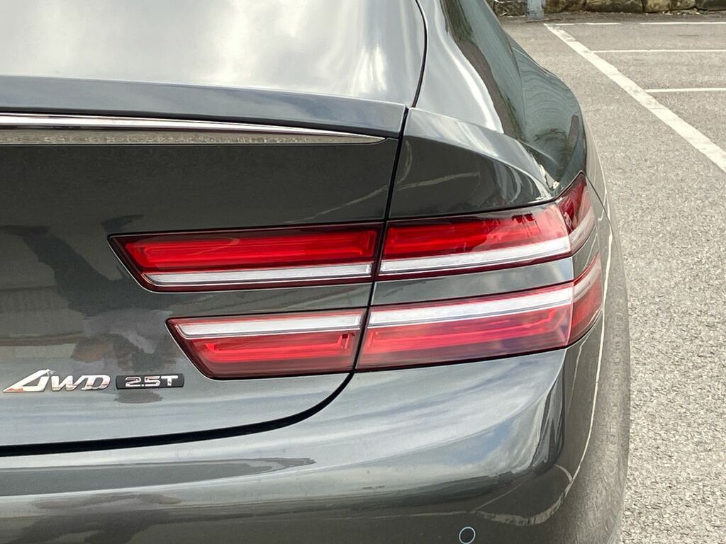 Genesis 2.5T Luxury Awd 7 Seat 2022 White #27