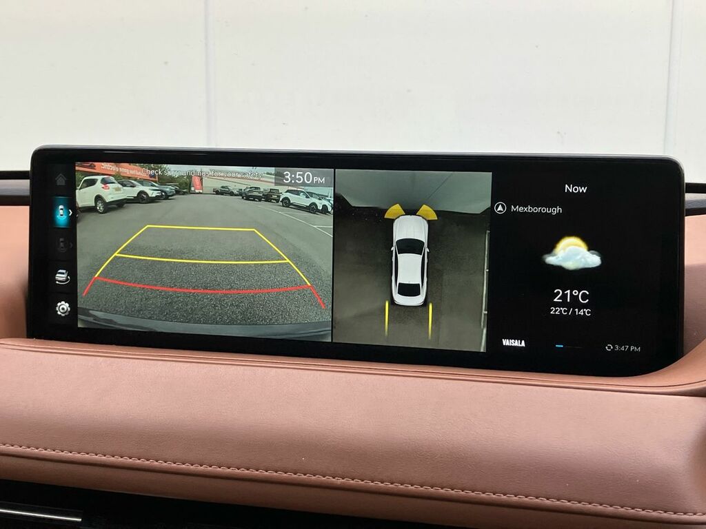 Genesis 2.5T Luxury Awd 7 Seat 2022 White #53