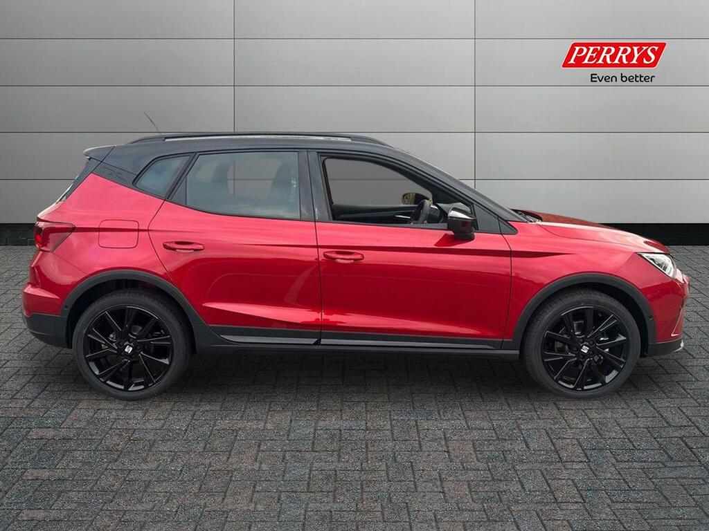 Seat Arona 1.0 Tsi 115 Fr Black Edition Red #3