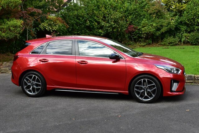 Kia Ceed 1.5 T-gdi Gt-line Hatchback Euro MC21BPX Red #2