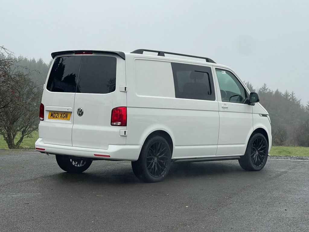 Volkswagen Transporter 2L Startline MD21XGN White #6